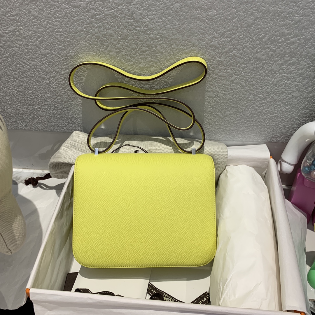 에르메스 콘스탄스18 레몬 옐로우 은장 앱송